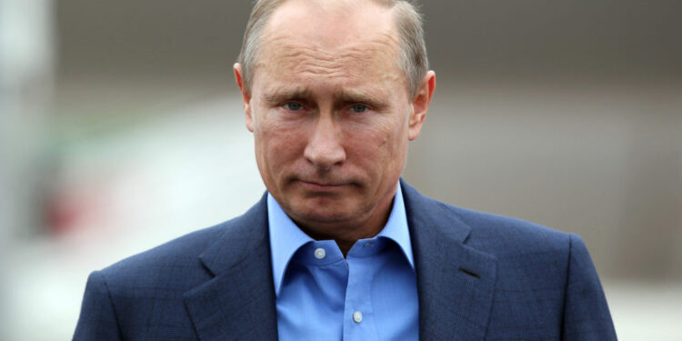 E ZBULON ekspertja e gjuhës së trupit: Vladimir Putin ka bërë botox dhe ndërhyrje estetike për të fshehur shenjat e sëmundjes