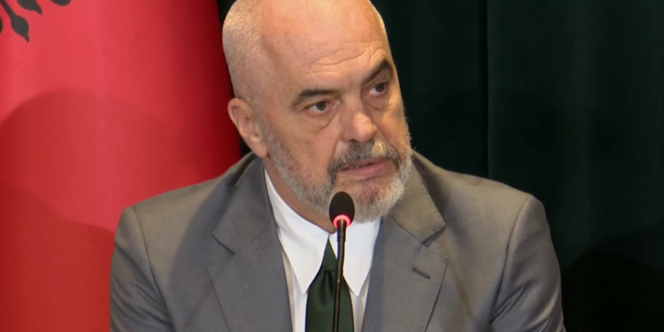 I PËRGJIGJET KRITIKËVE TË “OPEN BALKAN”/ Rama: Kjo nismë nxit paqen, nuk do të ndalet