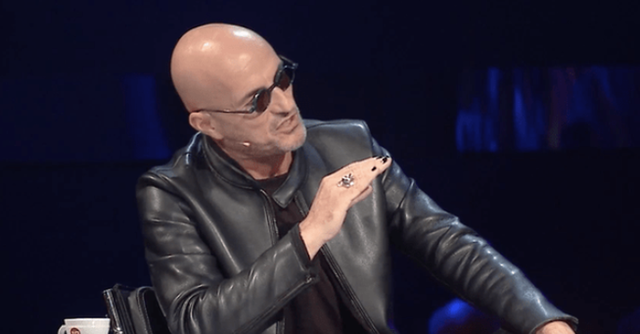 “KOREOGRAFIA E RONELËS NJËSOJ SI NË KLUBET E NATËS”/ Robert Aliaj: Ulëriti nuk këndoi, ishte një histeri