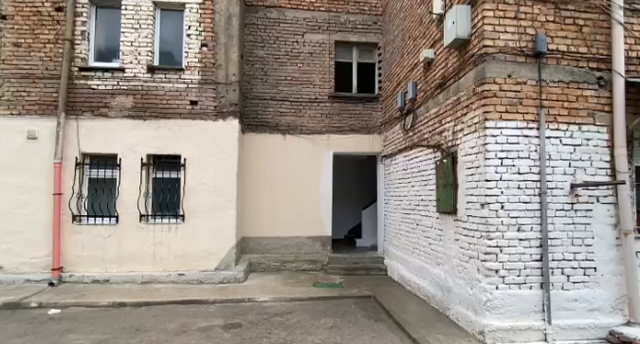 FSHEHU FOSHNJEN NË VALIXHE/ Dëshmia TRONDITËSE e nënës korçare: Jetoj me xhindet