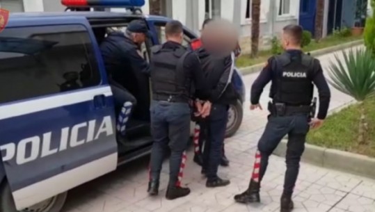 DHUNONTE GRUAN DHE DJALIN E MITUR/ Arrestohet trafikanti i kokainës në Kamzë, çfarë i gjendet në banesë