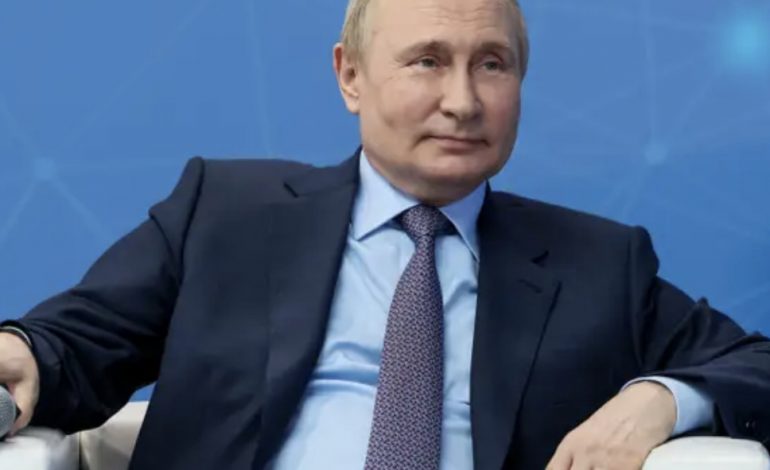 “RUSIA NUK DO KETË FUNDIN SOVJETIK”/ Putin e krahason veten me Pjetrin e Madh