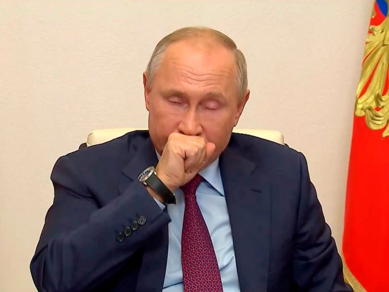 “DO VDESË BRENDA 2 VITEVE”/ Spiunët që hynë në pallatin e Kremlinit zbulojnë sëmundjet që rrezikojnë jetën e Putinit