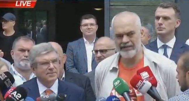 ATLETËT SHQIPTARË ME ZYRA TË REJA/ Rama: Do shkëpusim fëmijët nga bota virtuale