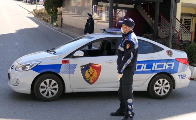“MË GJENI MOTRËN”/ Vajza nga Librazhdi ikën nga shtëpia, vëllai shkon në polici