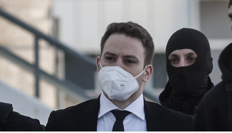 “ERDHA TË TË VRAS”/ Nuk dorëzohet piloti grek, sërish tentativë për t’u rikthyer në qelinë “VIP”, ja çfarë deklaroi avokati i tij