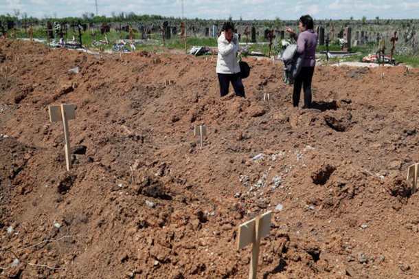 ALARMI në Mariupol: Është përhapur kolera, uji i helmuar nga kufomat që treten…