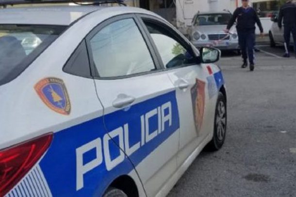 E PËSON KEQ I RIU/ Hiqej si polic në Elbasan, fundoset pas asaj që efektivët i gjejnë në makinë