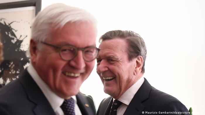 DIKUR BASHKËPUNTORË TË NGUSHTË/ Presidenti gjerman akuzon ish-kancelarin Schroder: Aktiviteti i tij në Rusi ka dëmtuar vendin