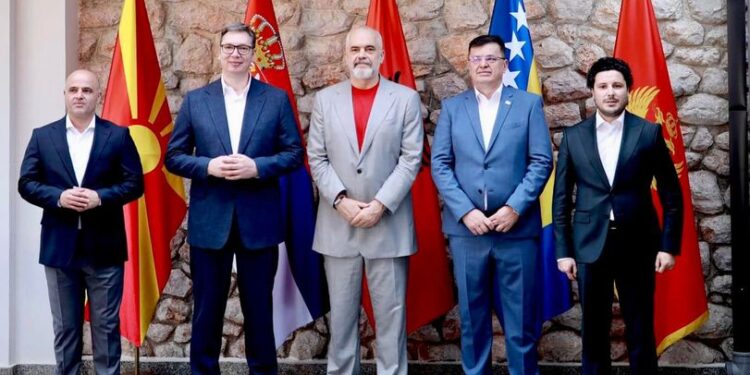 OPEN BALKAN/ Samiti në Ohër bën bashkë liderët. Rama publikon foton teksa pozon krah tyre
