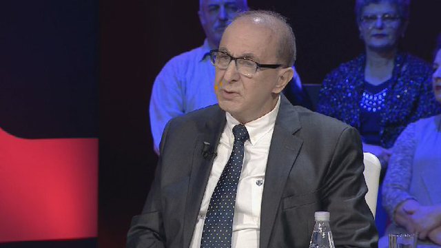 HABIT akademiku shqiptar: Apollonia është qytet grek. Shqiptarët nuk kanë gjak 100% të pastër
