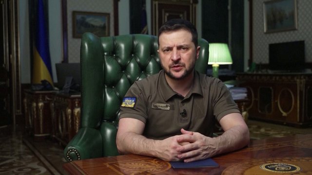 LUFTA/ Zelensky i bën thirrje Hungarisë t’i bashkohet embargos së naftës
