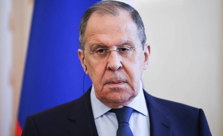 INTESIFIKOHEN SULMET RUSE ME RAKETA/ Lavrov: Ukraina nuk ka histori pa Rusinë
