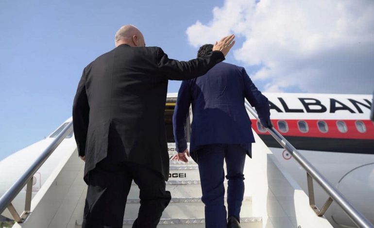 RAMA NË KIEV ME ABAZOVIÇ/ Sot takohen me Zelenskyn. Pritet të vizitojnë zonat më të goditura nga lufta