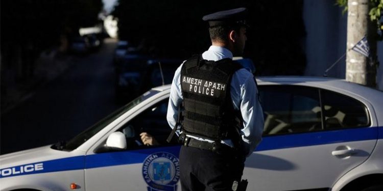 E GRABITËN DHE E VRANË/ 3 shqiptarë dhe 2 grekë akuzohen për vrasjen e 84-vjeçares në Greqi