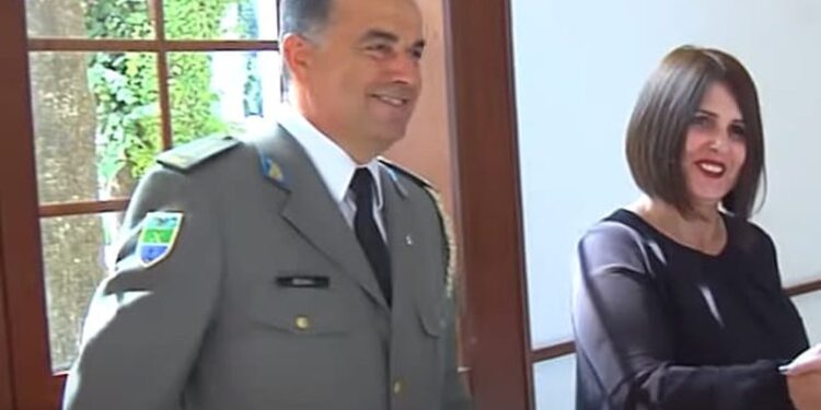 PAS 5 VITESH/ Shqipëria bëhet me Zonjë të Parë, kush është bashkëshortja e presidentit Bajram Begaj