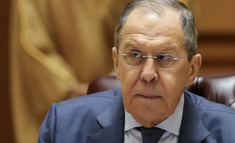 BISEDIMET E PAQES/ Lavrov: “Tangoja kërcehet dyshe”
