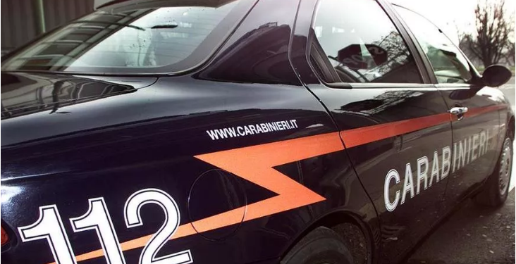 E RËNDË/ Dy shqiptarët nuk ndaluan pas urdhrit të policisë, përfshihen në aksident, vdes njëri prej tyre