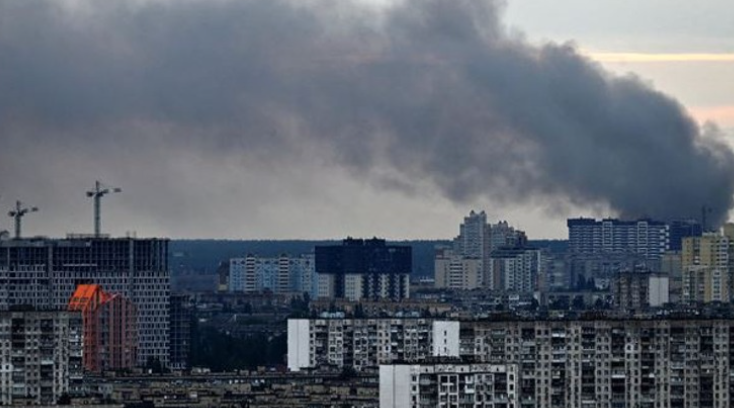 SULMET RUSE/ Severodonetsk qendra e luftimeve në Donbas, Inteligjenca britanike: Forcat ukrainase kanë ende në kontroll Luhansk