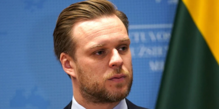 “SITUATA ËSHTË MË SHUMË SE SERIOZE”/ Lituania i përgjigjet kërcënimit rus: Ne s’po bëjmë asgjë, janë sanksionet europiane