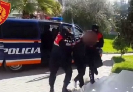 ISHTE NISUR NGA DURRËSI NË KUKËS/ Policia i zë pritë 43-vjeçarit pas informacioneve se ai do të kryente…detaje nga operacioni