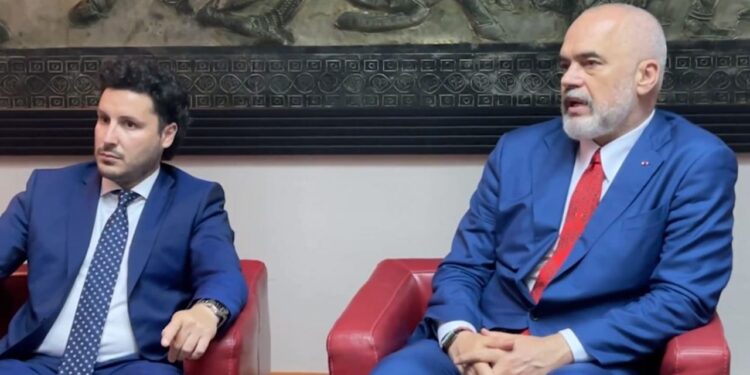 “DO SHKURTOJË 73 HERE DISTANCËNN”/ Urë që lidh Velipojën me Ulqinin, Rama dhe Abazoviç prezantojnë projektin