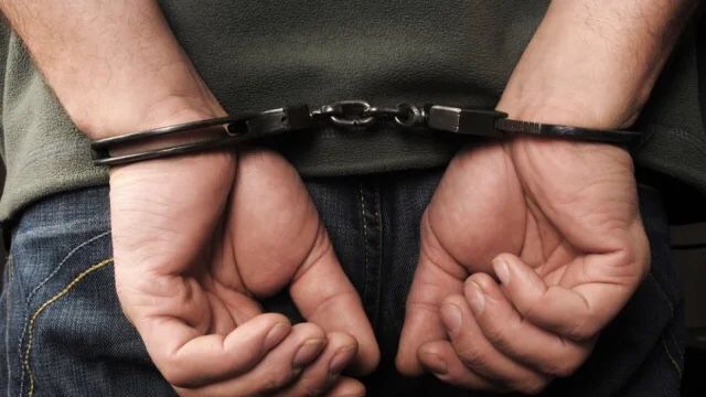 DO HYNTE NË SHQIPËRI/ Arrestohet në Greqi një shqiptar i kërkuar nga Franca për vrasje