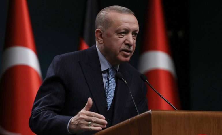 NDIZET KONFLIKTI TURQI-GREQI/ Erdogan kërkon çmilitarizim të ishujve në Egje: Do të pendoheni, s’po bëj shaka