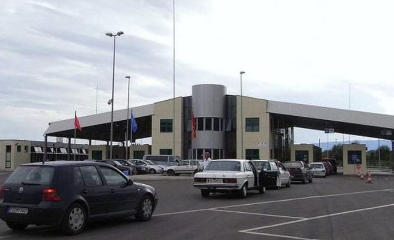 KORRUPION E KONTRABANDË/ Lihen në burg 2 doganierë dhe 2 policë të Qafë Thanës