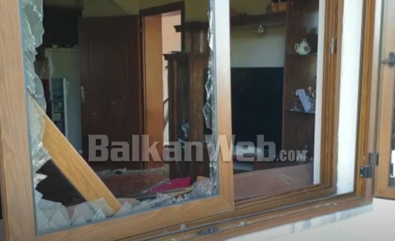 GJITHÇKA E SHKATËRRUAR/ Shihni çfarë ka mbetur nga shpërthimi me tritol në banesën e policit shkodran