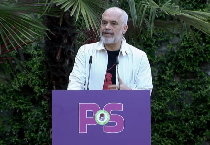 “MOS TA QUAJMË KRYETARIN E PARTISË GJITHMONË…”/ Rama për organizimin e degëve të PS-së: Ia kemi parë hajrin barazisë gjinore