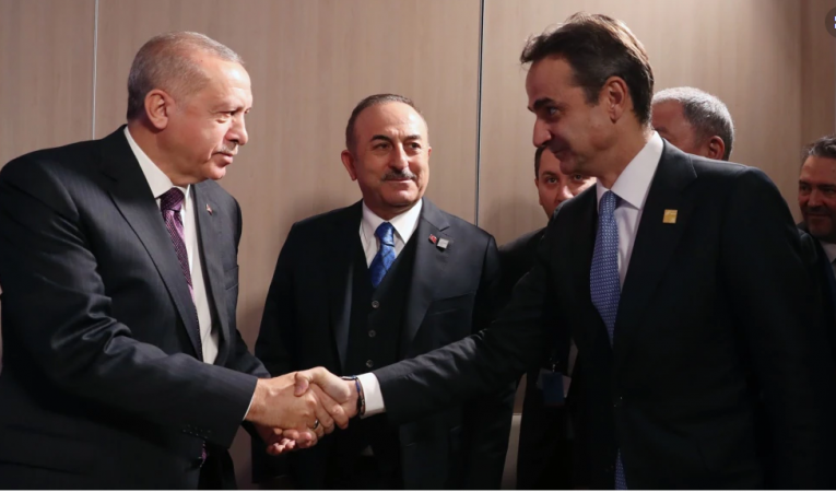 “VOA”: Rriten tensionet greko-turke, Ankaraja e alarmuar nga armatimi i ishujve grekë, çfarë pritet mes palëve