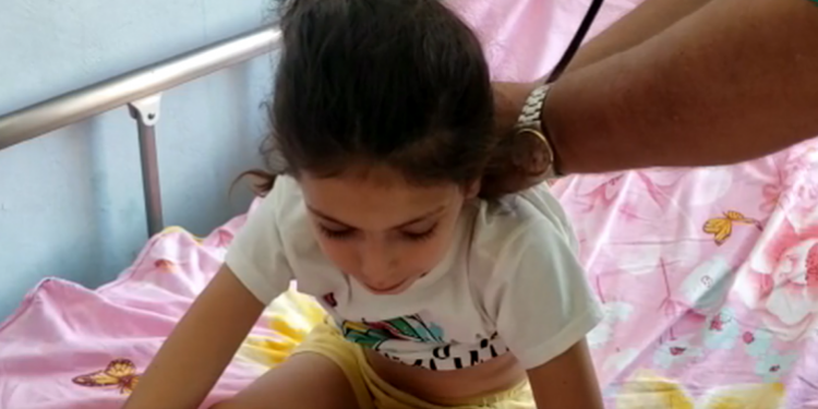TEMPERATURË DERI NË 41 GRADË DHE TË VJELLA/ Fluks i madh në Pediatrinë e Beratit