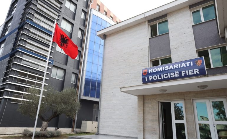 GRABITI XHIRON DITORE TË KARBURANIT KU PUNONTE/ Arrestohet 38-vjeçari në Fier
