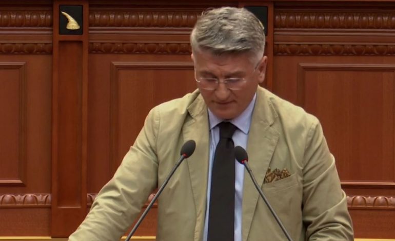 “KRAH SHQIPËRISË…”/ Gjekmarkaj: Qeveria të shpallë Vatikanin partner strategjik