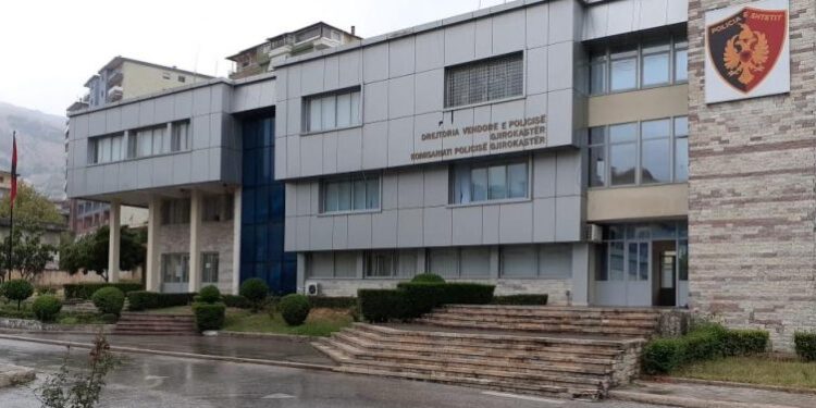 EFEKTIVI U QËLLUA ME LEVË NË KOKË/ Reagon Policia: Si ndodhi ngjarja e rëndë në Gjirokastër