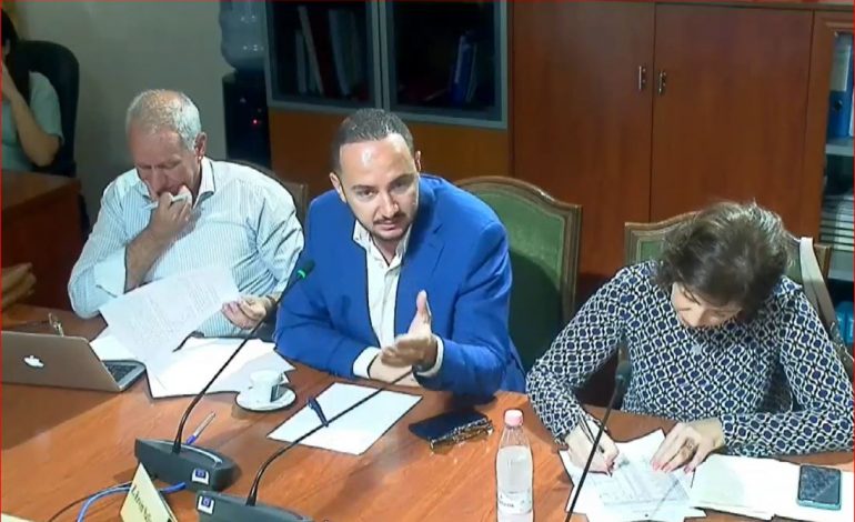 DEBATE NË KOMISIONIN E SIGURISË/ Salianji: S’kërkojmë të bëjmë publike sekretet shtetërore! Çfarë shqetësimi keni që fshiheni!?