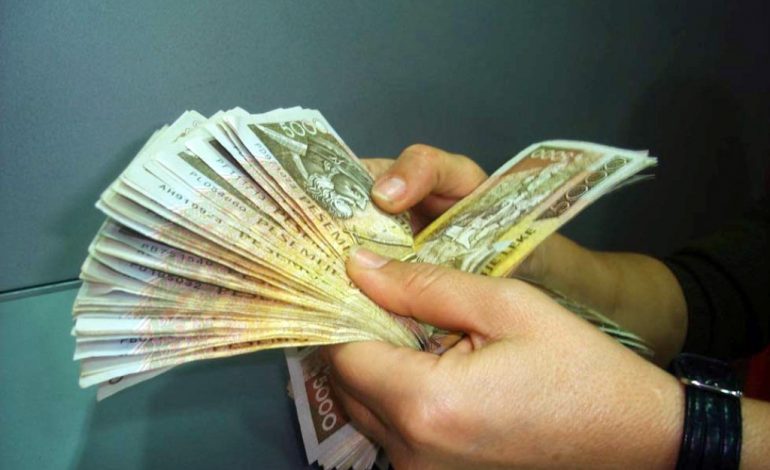 KRIZA/ 342 milionë euro më shumë në arkën e shtetit gjatë 5 muajve të parë të vitit! Rritja e çmimeve…