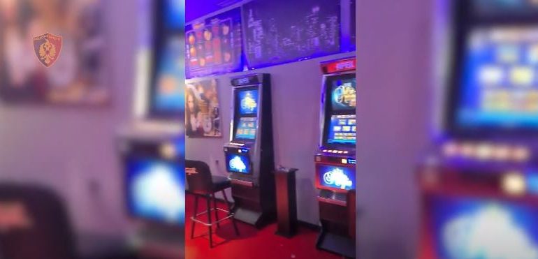 “GAME OVER” NË LEZHË/ Policia shpall në kërkim dy biznesmenë, çfarë iu zbulua në lokal