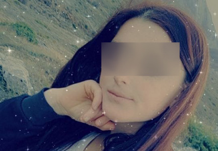 E FIKSUAR PAS REPERIT NË RRJETET SOCIALE/ Ja kush është vajza që u bë shkaku i sherrit që çoi në mbytjen e 26-vjeçarit. U njohën në…
