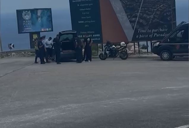 POLICIA RRUGORE “BLINDON” VLORËN DHE SARANDËN/ Vendosen 916 masa administrative. Arrestohet 40-vjeçari që tentoi të korruptonte efektivët