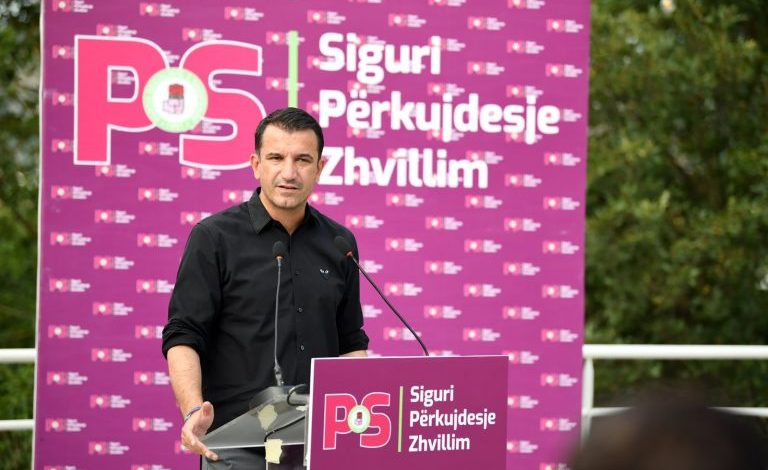 “PS GJITHMONË PRANË…”/ Veliaj në Pezë: Fshati i ri, si ‘qershia mbi tortë’ për familjet e tërmetit