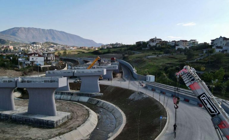 NJOFTIMI/ Të shtunën bllokohet lëvizja e mjeteve në lotet 2 dhe 3 të Unazës së Tiranës, ARRSH zbulon arsyen