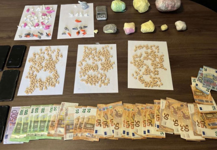 SHPËRNDANIN DROGË NË MYKONOS/ Goditet banda e shqiptarëve në Greqi! Lëndën narkotike e sillnin nga Holanda! Kreu i grupit i dënuar me 47 vite burg për…