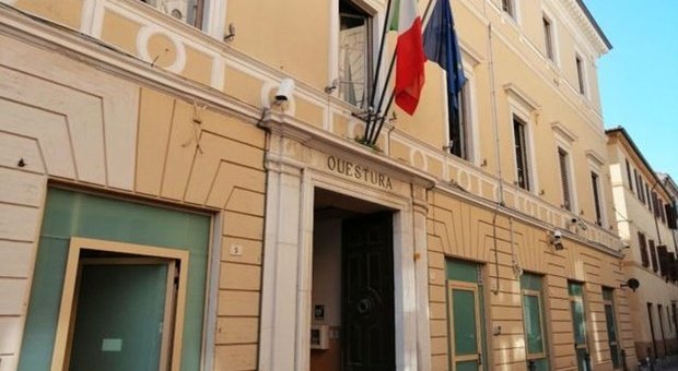 TRE HERË I ARRESTUAR DHE 6 VITE NË BURG/ Autoritetet italiane: Dëbohet shqiptari, tregtar i rrezikshëm droge