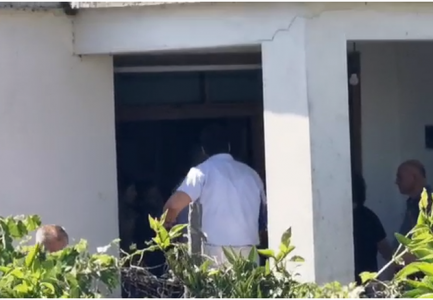 PAS SHERRIT PËR ALKOOLIN MBYTI BABAIN E TIJ…/ Gjykata lë në burg autorin 58-vjeçar! Si ndodhi krimi i rëndë