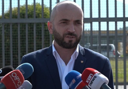 NANO FIRMOS VENDIMIN/ Shkarkon nga detyra kreun e Policisë Kufitare, Eduart Merkaj. Kush e zëvendëson