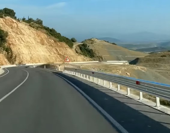 PAMJET/ Hapet rruga Kardhiq-Delvinë, 3 orë më pak nga Tirana drejt Sarandës