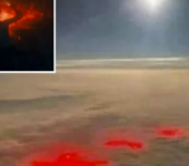 PAMJET! Piloti fotografon dritat misterioze mbi oqean: Janë gropat e ferrit apo UFO?