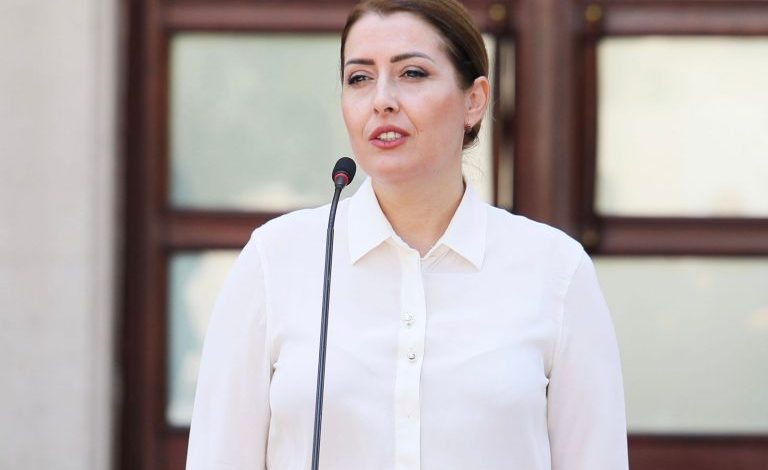 LAJM I MIRË/ Dhurimi vullnetar i gjakut, qeveria shpërblen punonjësit e administratës që bëhen pjesë. Ja çfarë përfitojnë